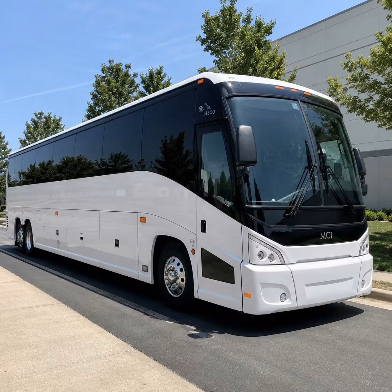 concert bus rentals to snhu arena in manchester new hampshire