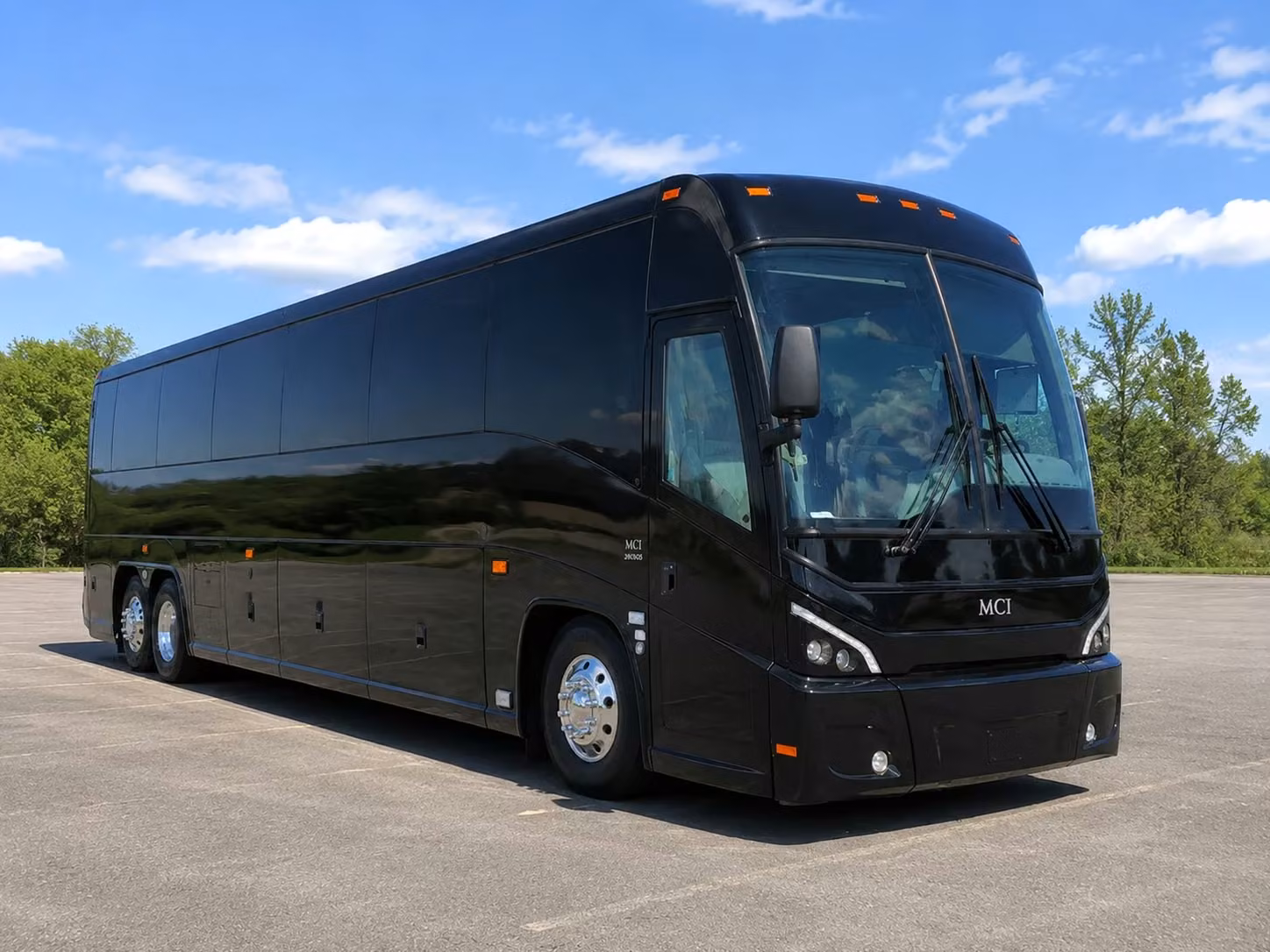 manchester wedding shuttles that keep your guests on schedule all day
